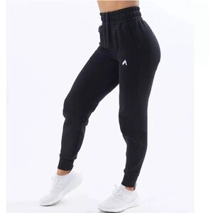 Alphalete ELMTS Relaxed Jogger - black